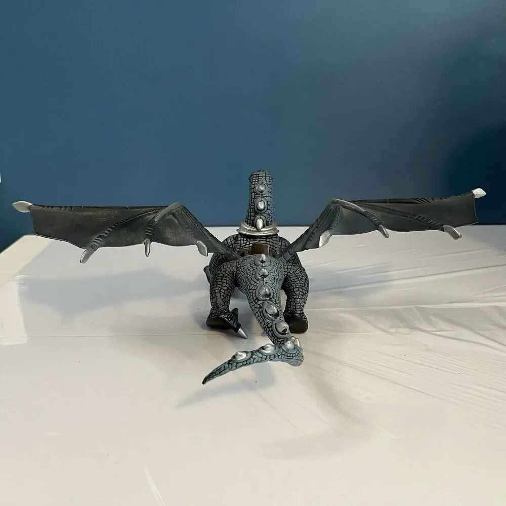 Mega Bloks Dragons Figures Lot of 3 For Parts Or Repair *Incomplete
